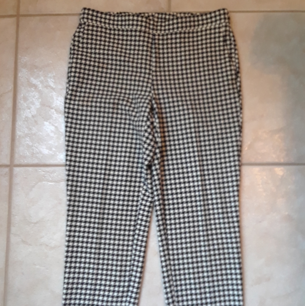 Old Navy houndstooth trousers